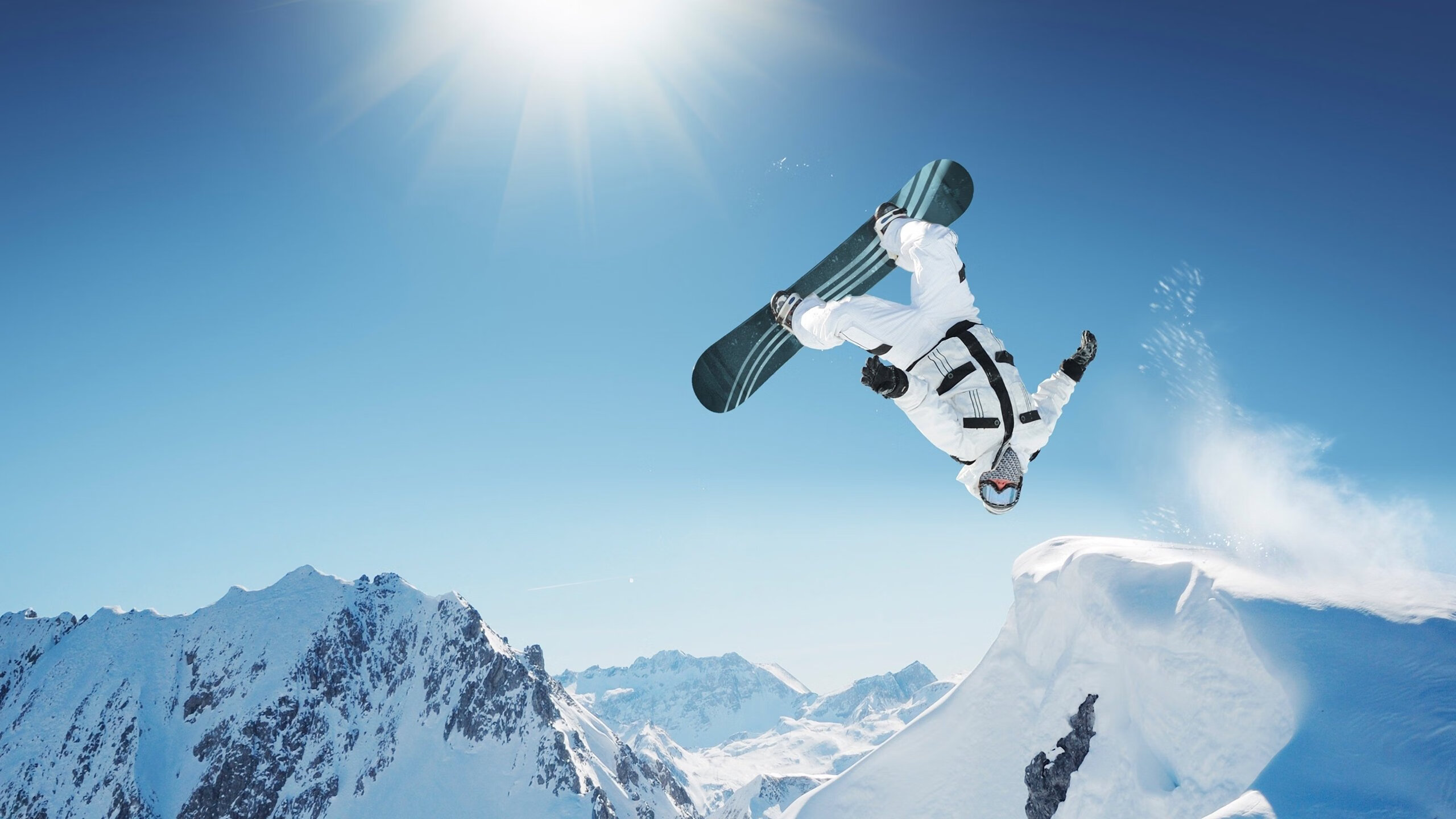 “三叉湖校区：滚球运动的魅力吸引全球目光”